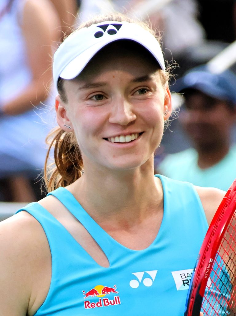 Елена Рыбакина